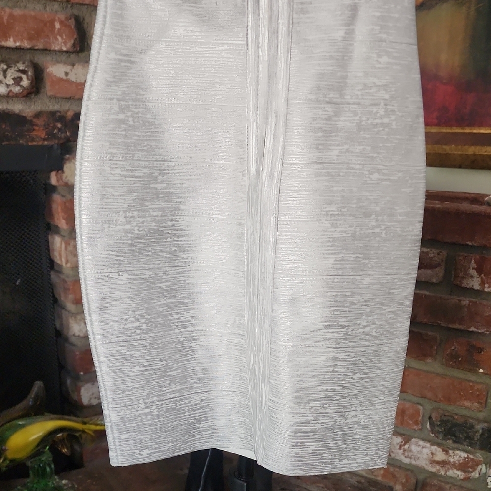 NWT Bella Barnett Silver One Shoulder Bodycon Mini Dress XS - Picture 8 of 14